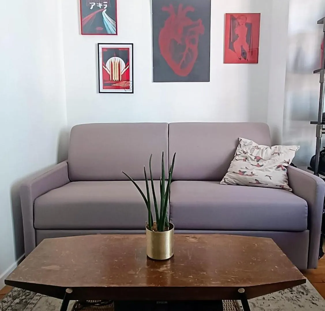 Apartment Sunny & Stylish 2-Bedroom In Viet-Namese District Paris