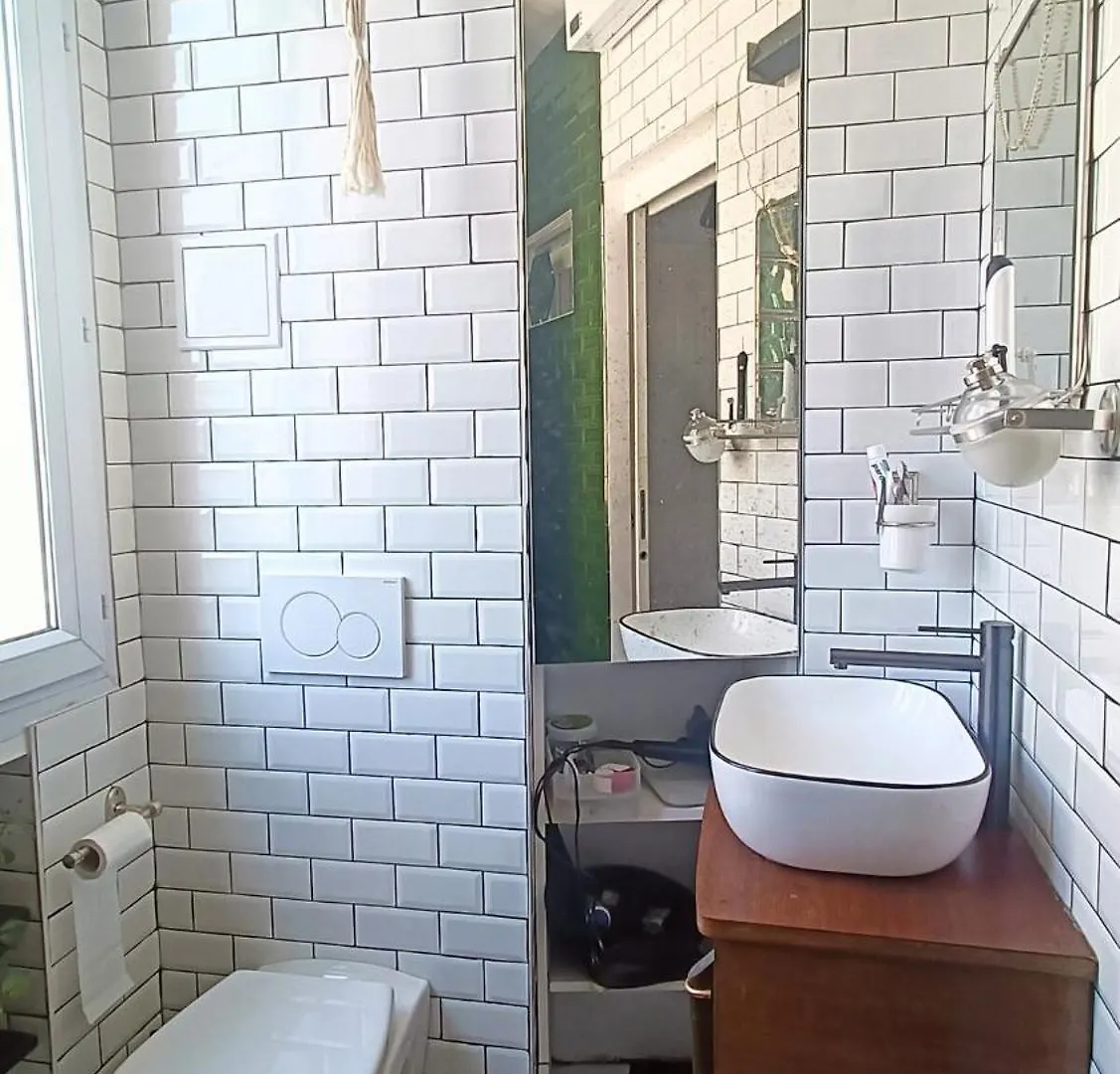 Sunny & Stylish 2-Bedroom In Viet-Namese District Paris 0*,